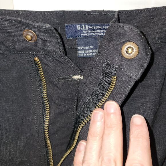 5.11 tactical mens cargo nylon black pants pockets velcro 42/30 - Picture 6 of 16